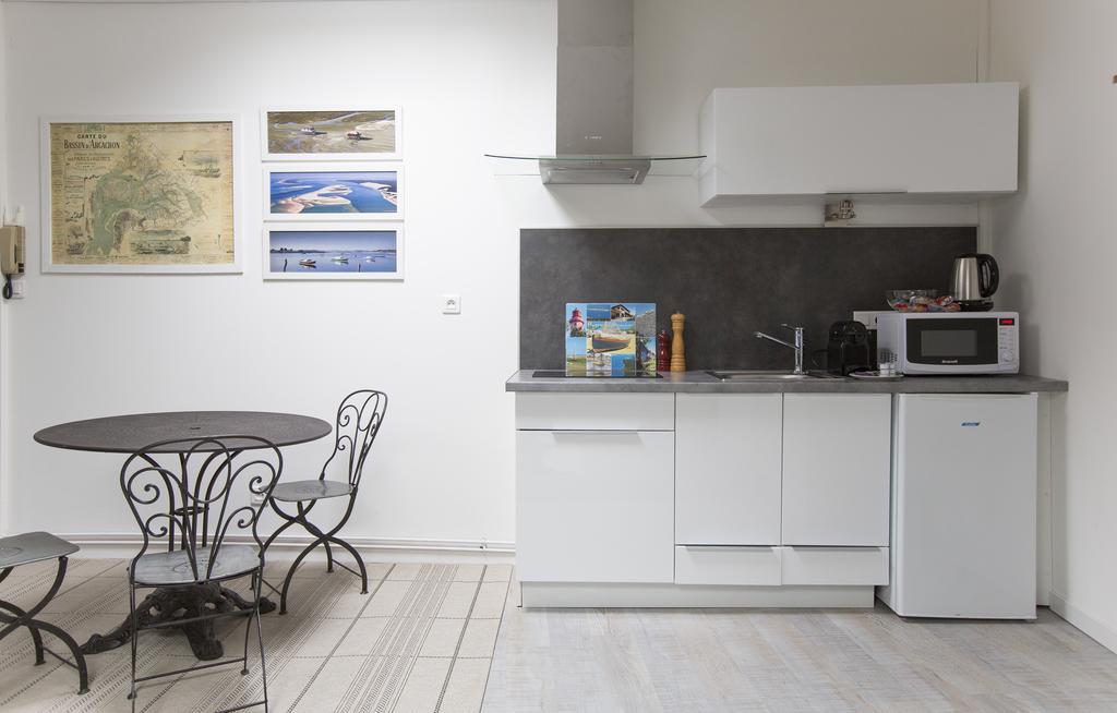 Une Chambre Chez Dupont Bordeaux Phòng bức ảnh